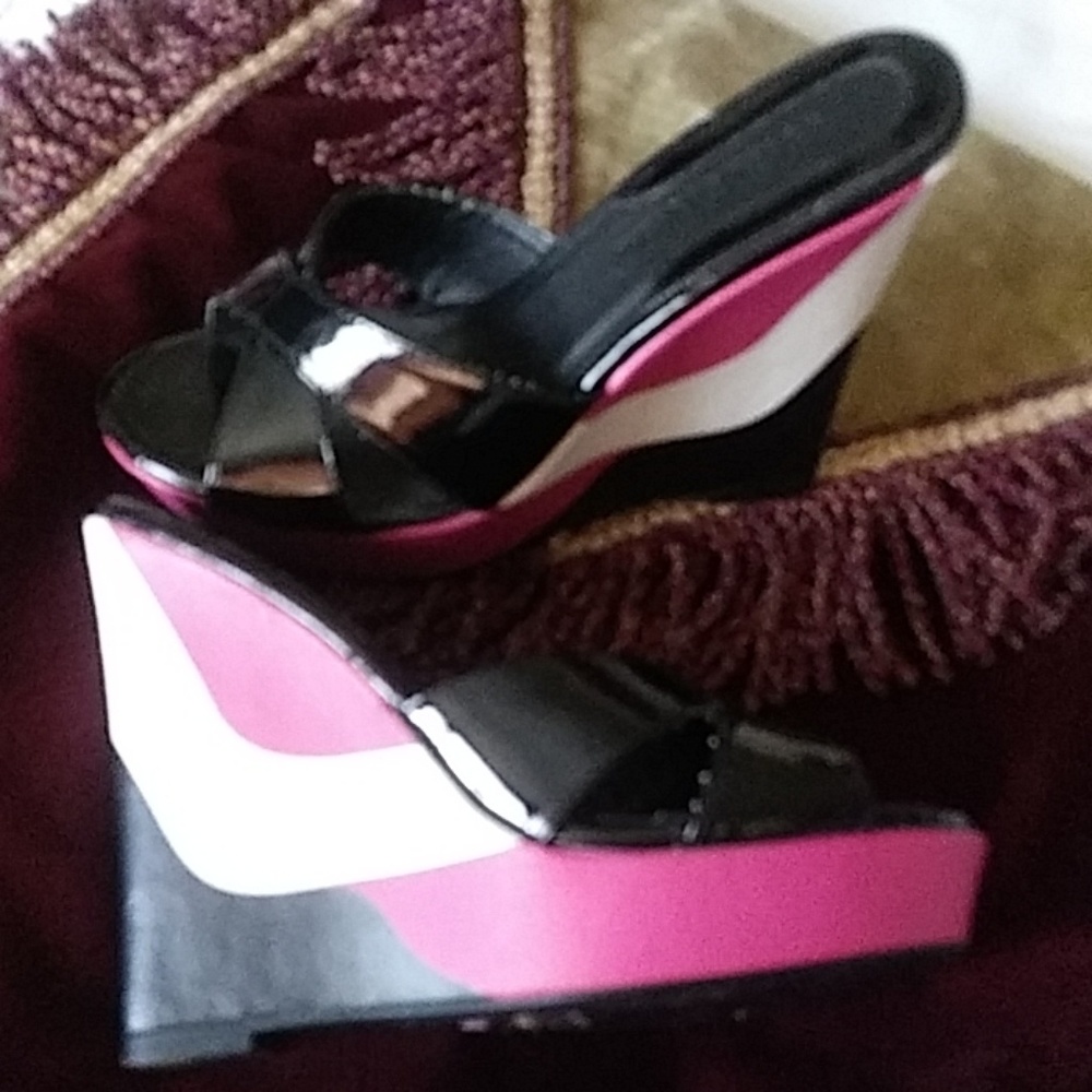 Colin Stuart wedges